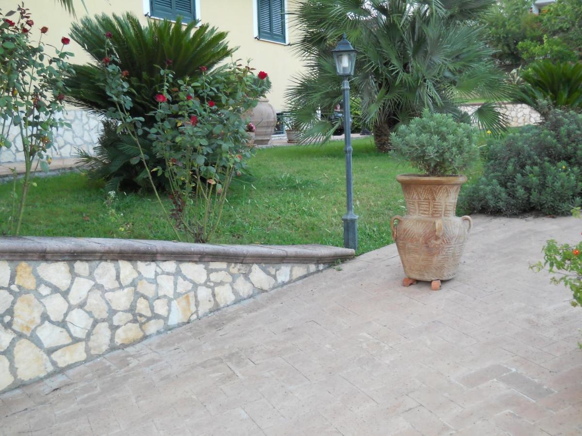 Oasi Verde Giffoni Sei Casali Exteriör bild